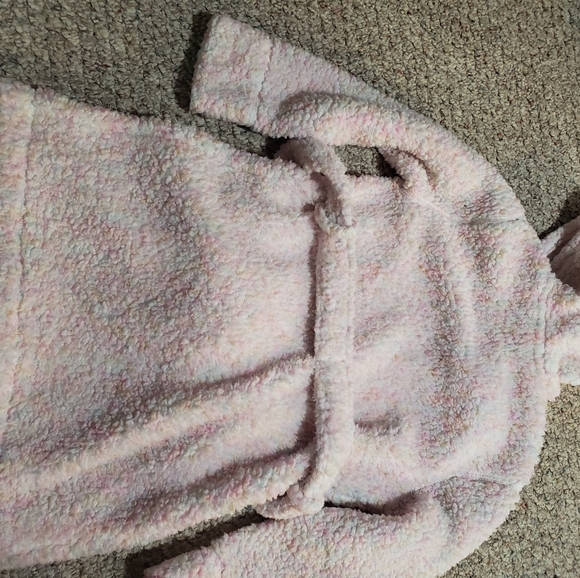 Coozy justice robe - Picture 4 of 4